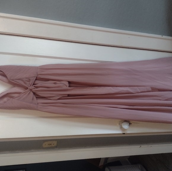Dresses & Skirts - Azazie Dress